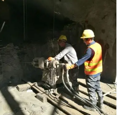 柳北水下抗分散灌浆料特点 水下不分散注浆料介绍